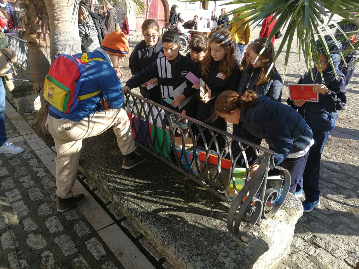 Aspace celebra el Día de la Biblioteca con dos colegios y un trueque literario