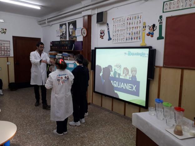 Los menores del Sagrado Corazón aprenden cómo es el ciclo del agua