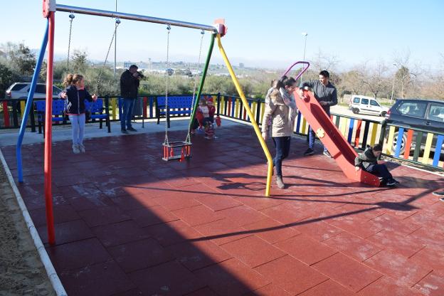 Belén estrena un nuevo parque infantil, con una inversión de 12.000 euros