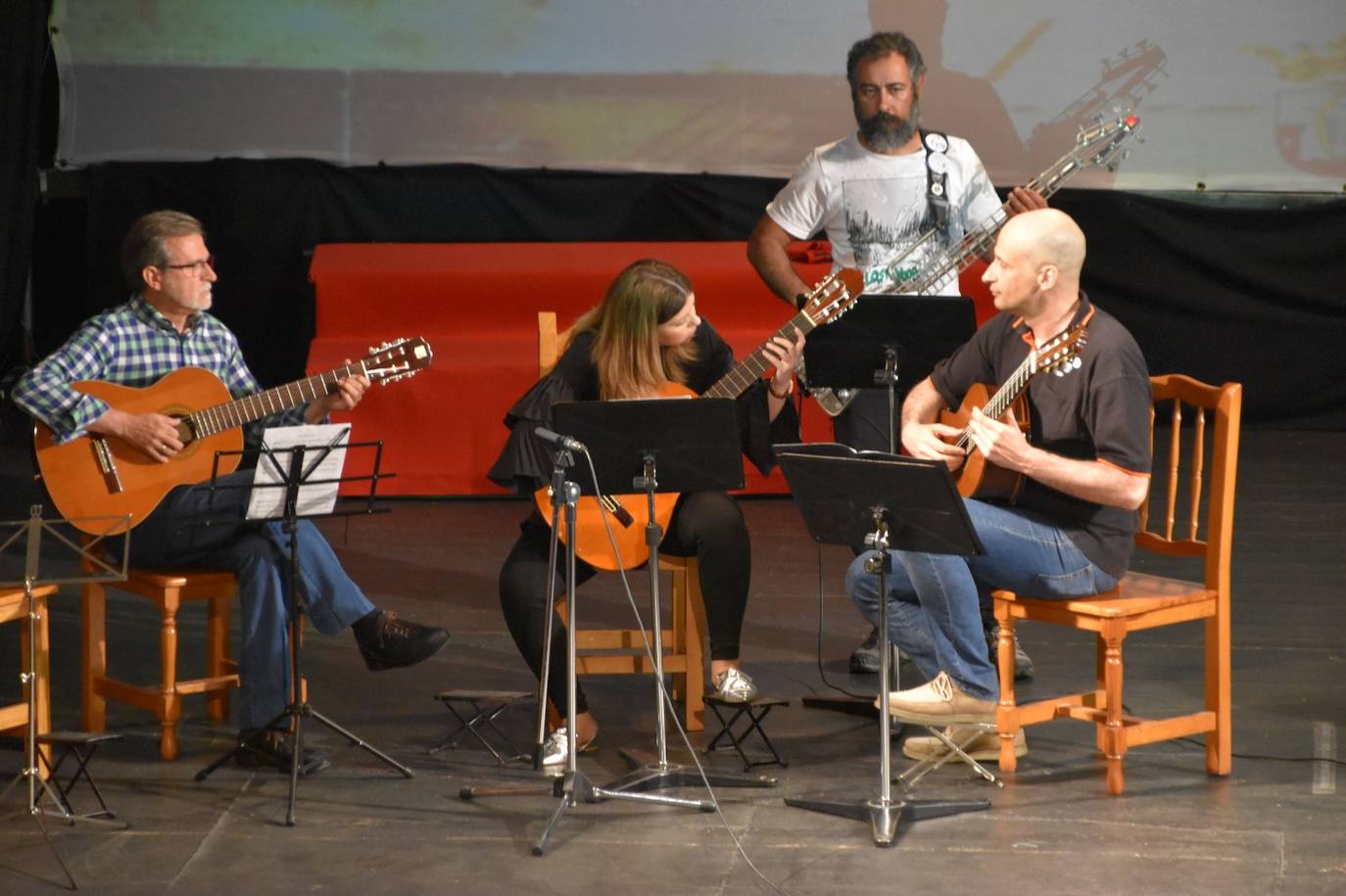 La escuela de música retomará en unos días las clases de violín y guitarra