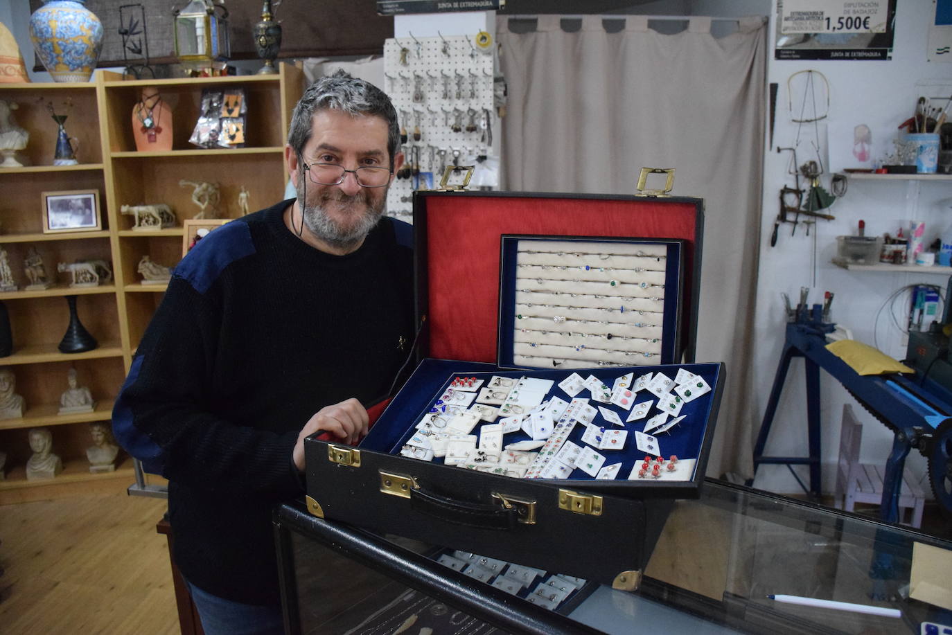 El maletín de Chanquet vuelve a casa en Trujillo