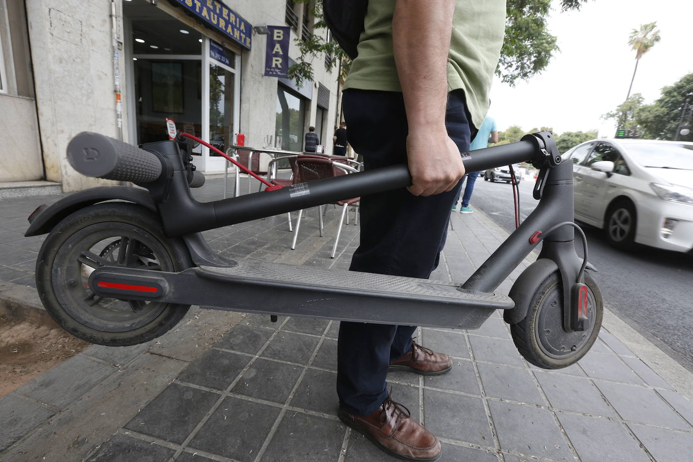 La Policía Local autoriza el uso de los patinetes eléctricos en el casco urbano