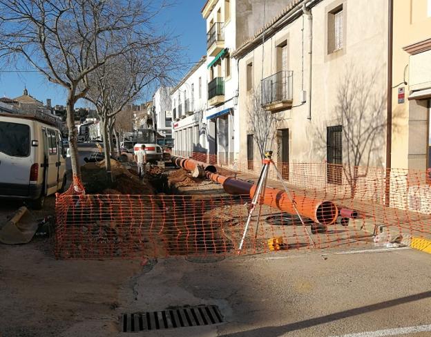 La obra en la calle Herreros se aplazará si no va a estar para Semana Santa