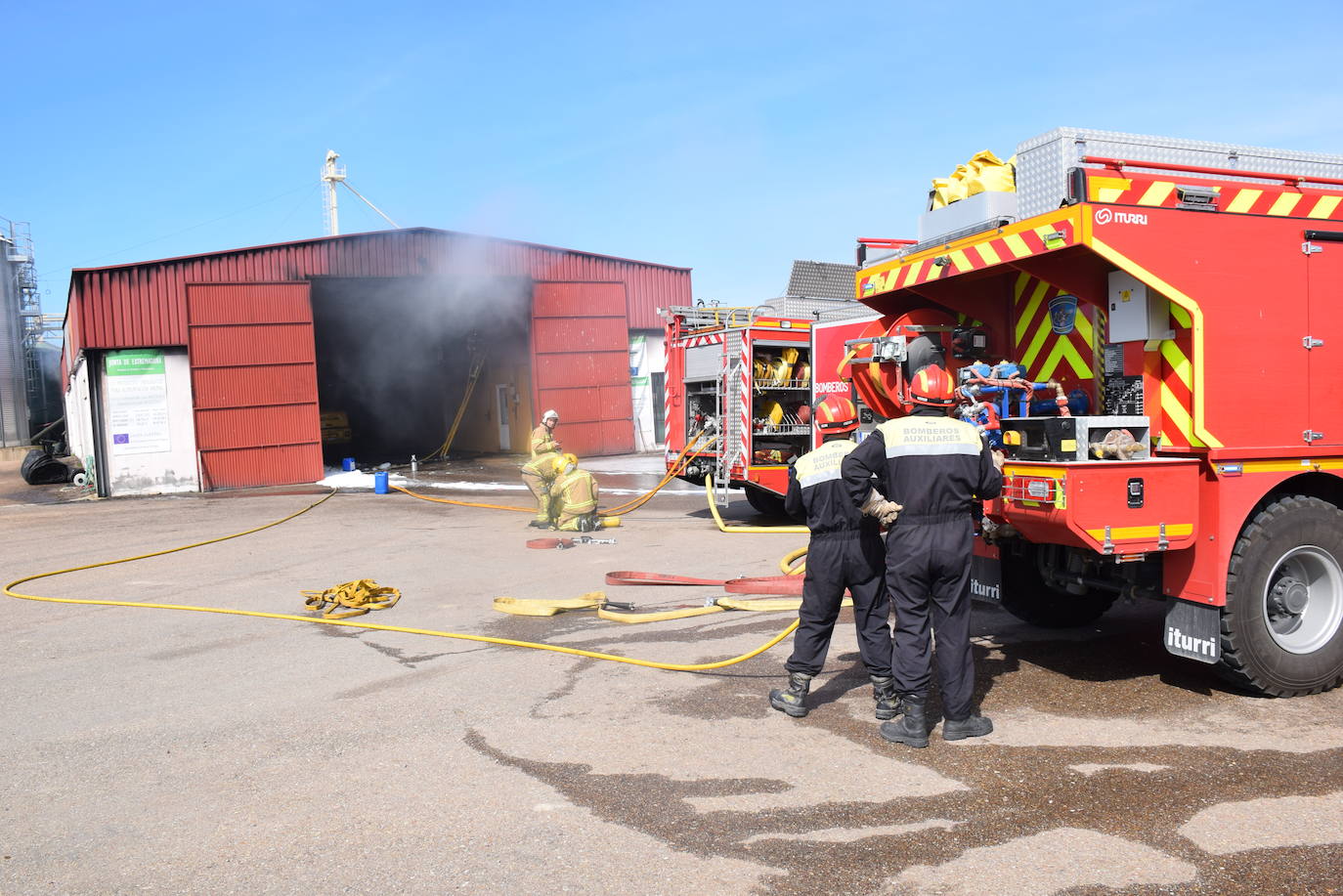 Incendio en una nave en Copreca