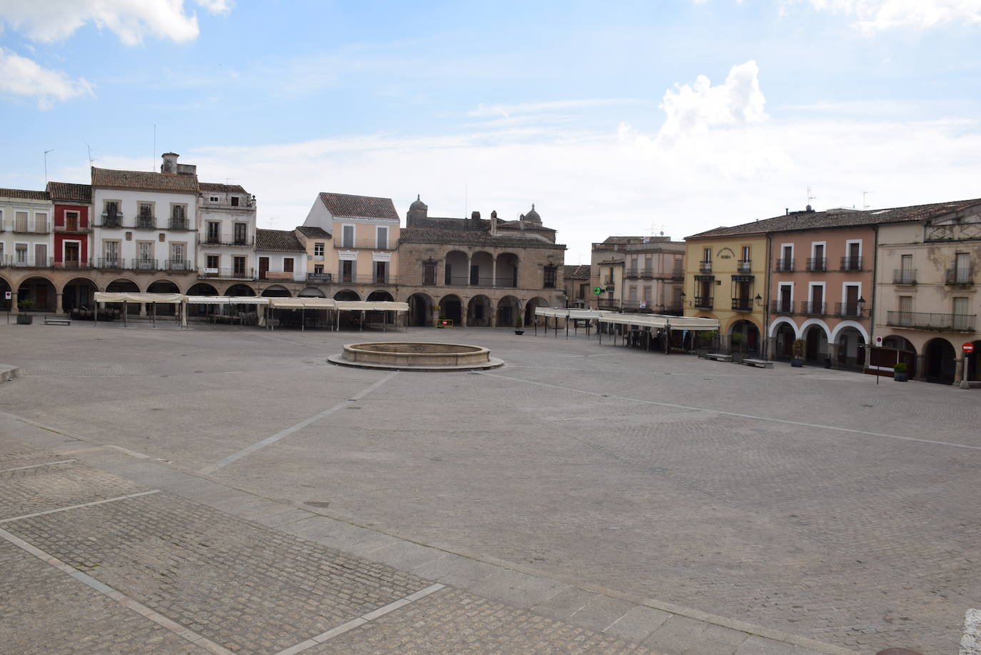 Trujillo se queda en casa