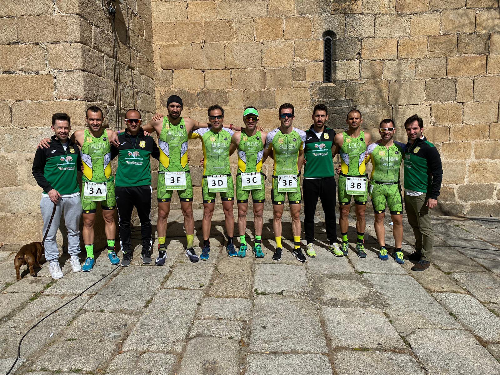 El Club Triatón Trujillo echa a andar con buenos resultados