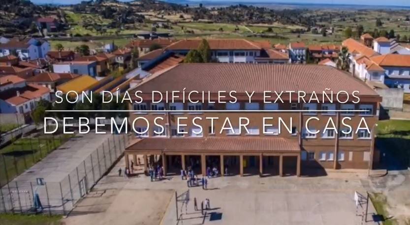 Las Américas graba un vídeo para mandar un mensaje de ánimo a alumnado y a familiares