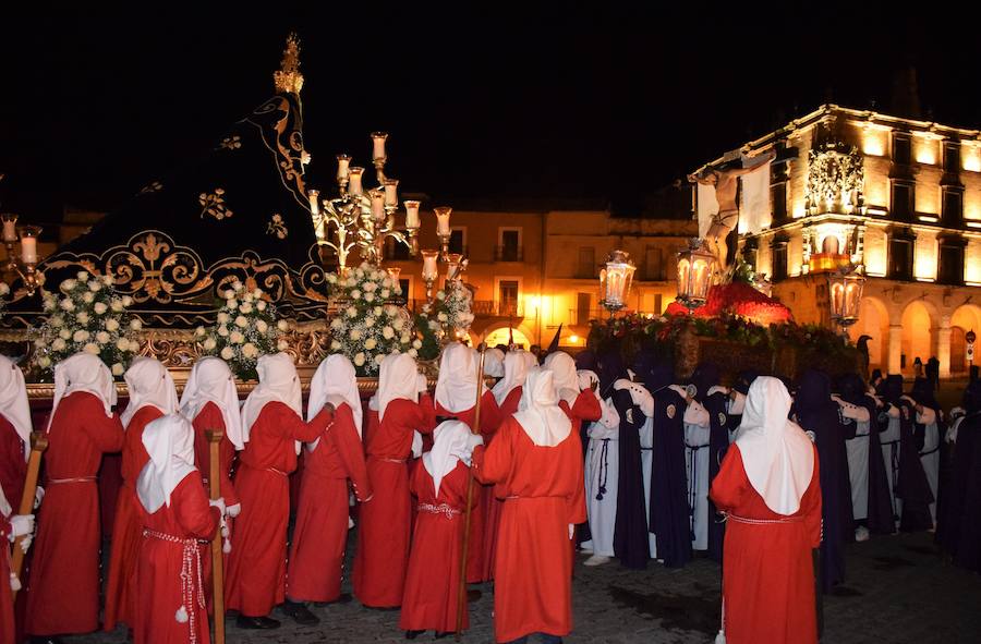 La ciudad tampoco pudo celebrar el año pasado la procesión del Santo Entierro, sí la del Silencio