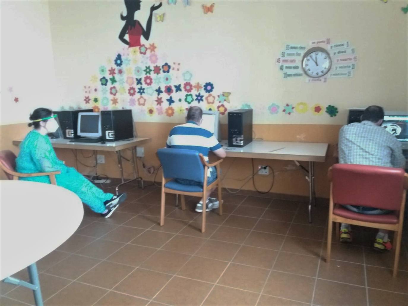 Aspace Cáceres inicia el trabajo presencial con usuarios minimizando los riesgos