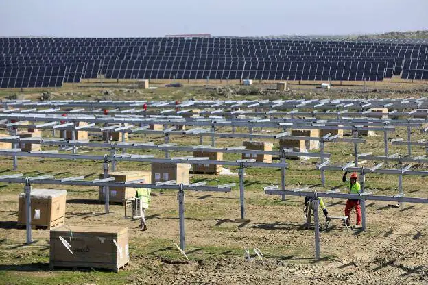 Naturgy planea otra gran fotovoltaica en Torrecillas y Aldeacentenera