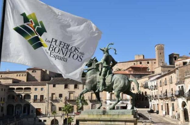 El Ayuntamiento ya ha solicitado la baja de la red de 'Los pueblos más bonitos de España'