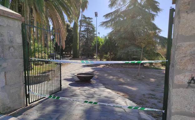 Un hombre mata a su hermano en una pelea en el parque Hernán Cortés de Trujillo