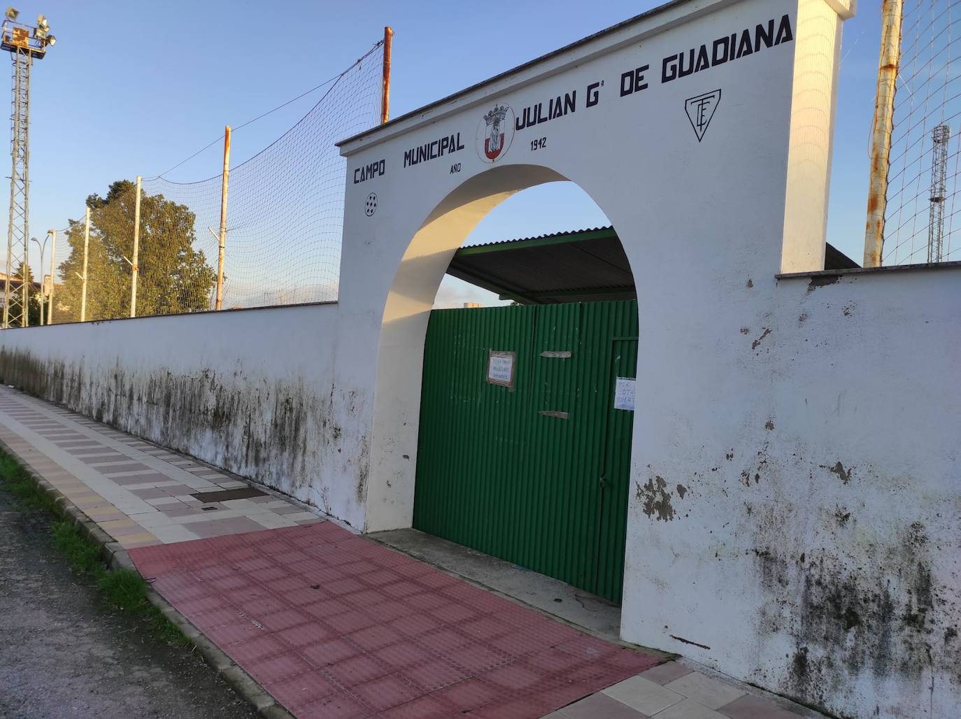 Entrada del campo de fútbol /JSP