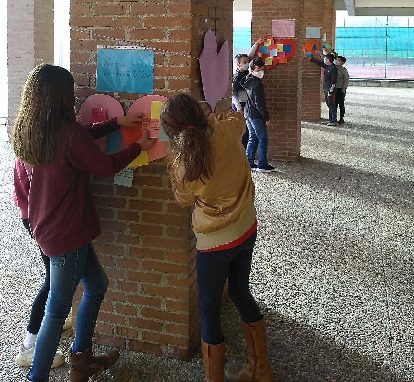 Los colegios se adaptan para no dejar de celebrar el día de la Paz