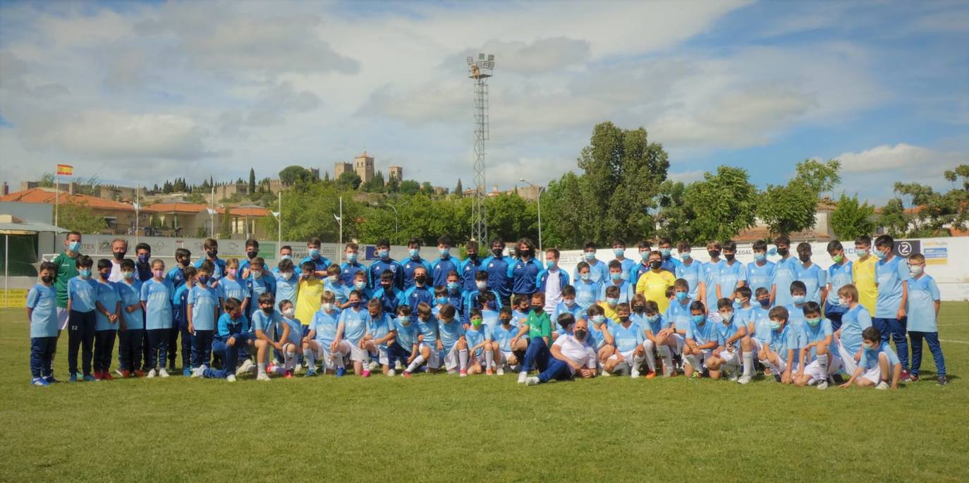 La cantera del C. F. Trujillo cuenta con el reconocimiento de los aficionados