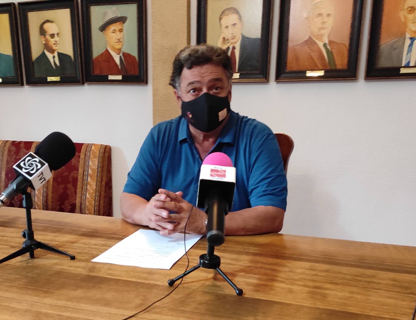 El alcalde considera que lo ideal es que la plantilla de la Policía Local esté formada por 13 o 14 agentes