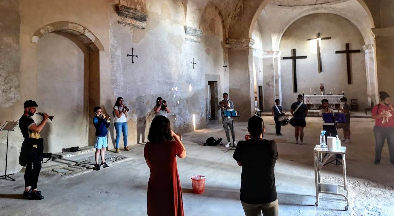 El Nazareno recupera su música tras más de un año sin actividad