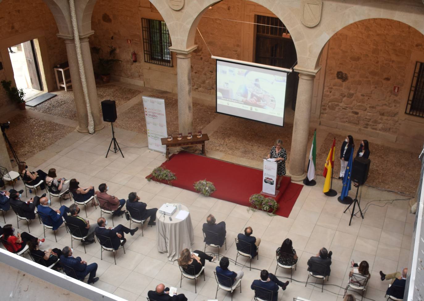 Asemtru proyecta una convivencia campestre con los empresarios y sus familias en octubre