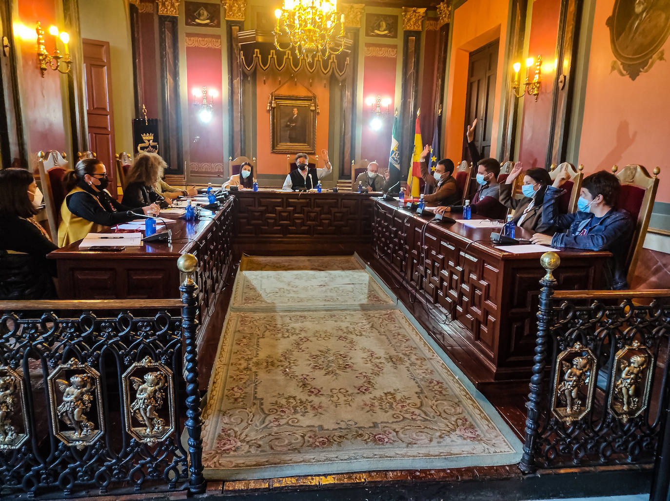 Habrá modificaciones de crédito para destinar partidas para empleo e inversiones