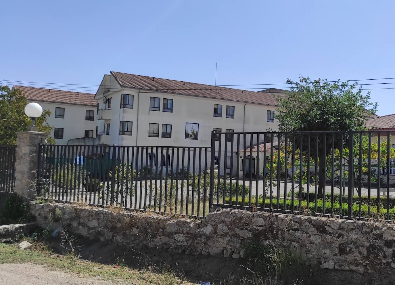 Una hombre de 90 años fallece en la residencia Porta Coeli por la covid
