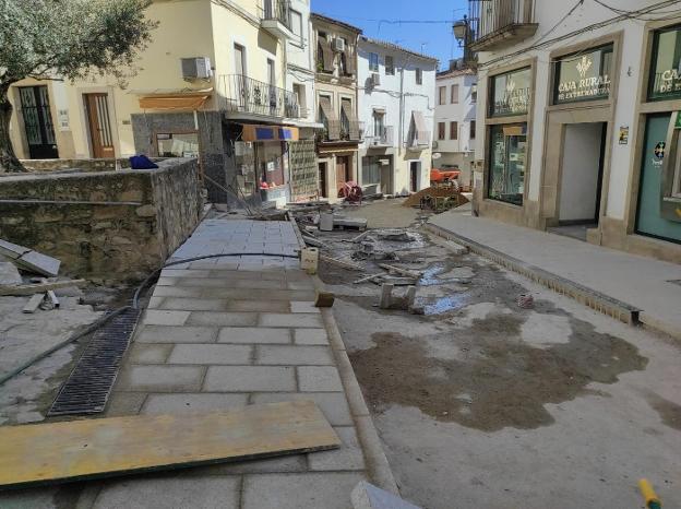 Las obras en la zona centro, iniciadas en mayo, acumulan retraso