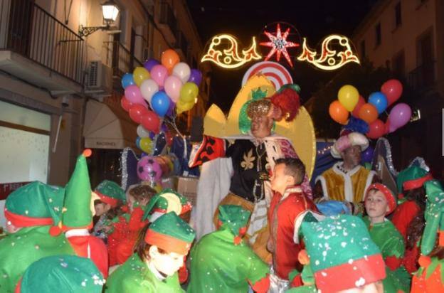 El Ayuntamiento concederá un máximo de 250 euros por carroza para la cabalgata de Reyes