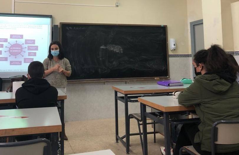 La Oficina de Igualdad diseña talleres para prevenir la violencia de género en los jóvenes