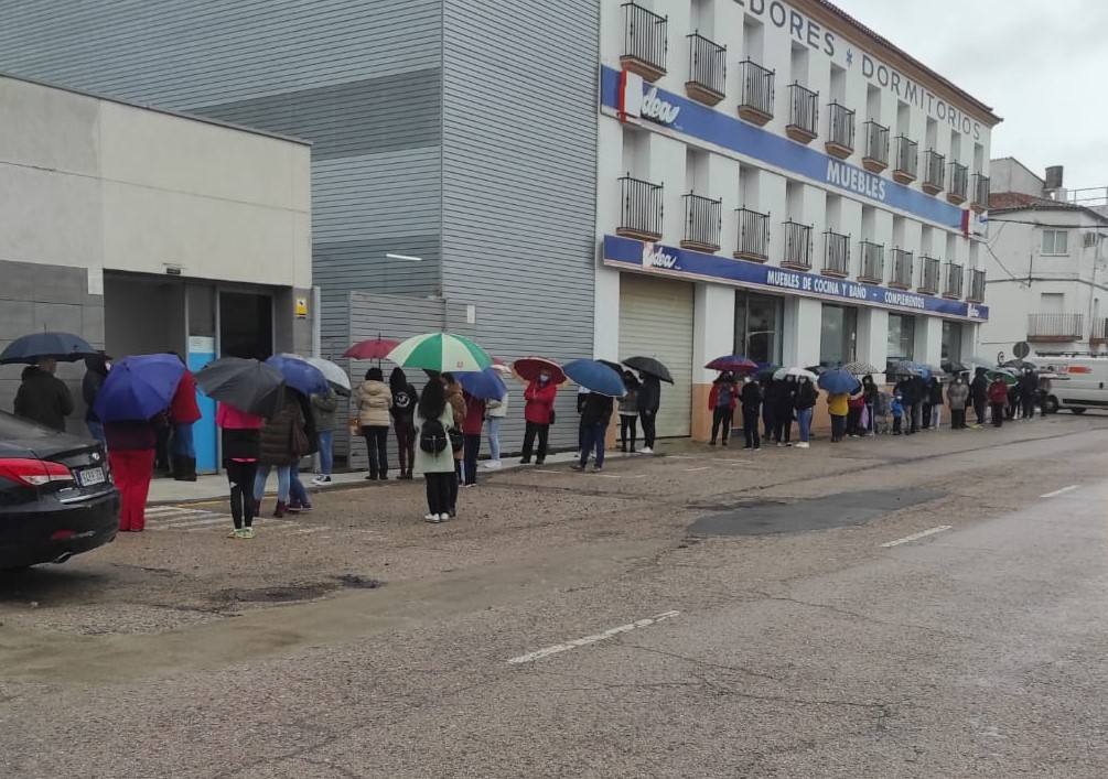 El centro de salud acoge esta mañana un cribado masivo de antígenos