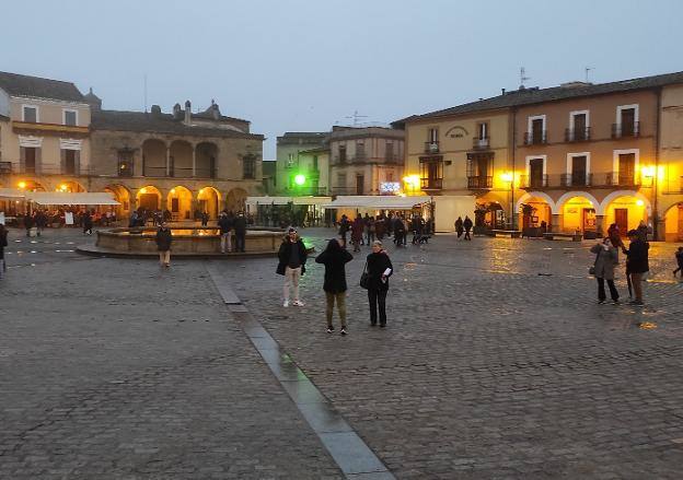 Asemtru lanza la aplicación Klink para ayudar al consumo en la ciudad