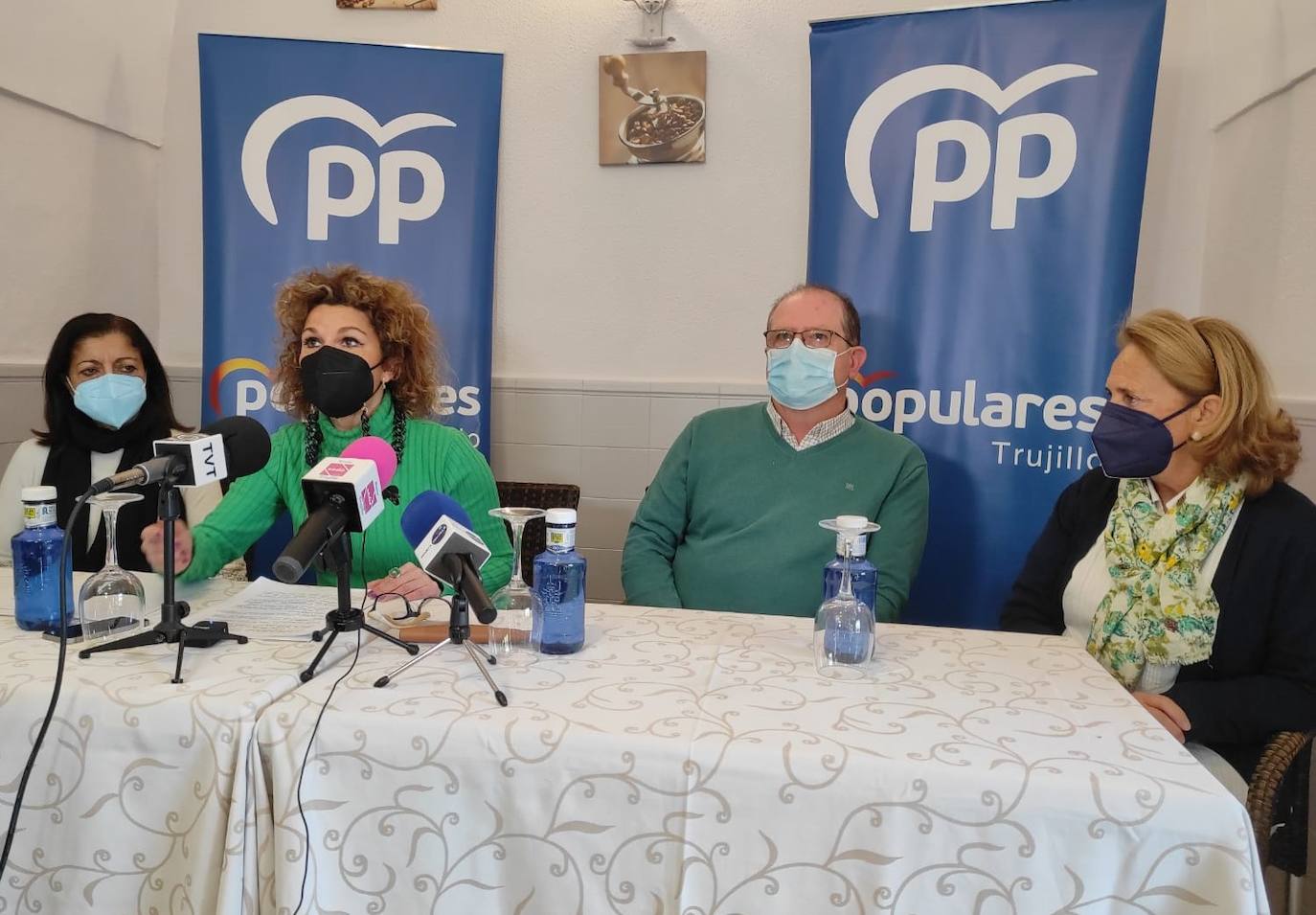 El PP asegura que «la ciudad va a la deriva y se desmorona»