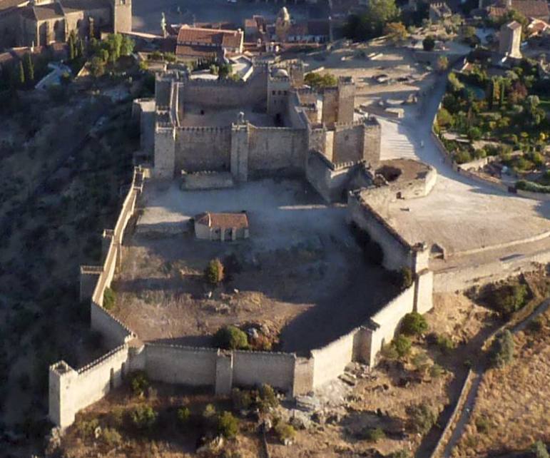 Sale a licitación las obras de la albacara del castillo