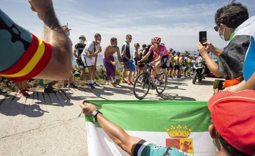 Puesta de largo este jueves para La Vuelta, con la presencia de Javier Guillén y Fernández Vara
