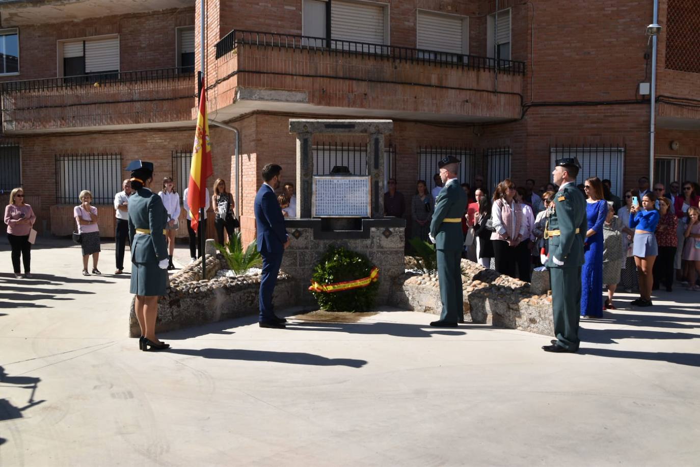 La Guardia Civil celebra el día del Pilar con siete condecorados