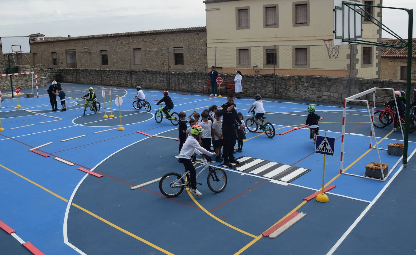 La Policía Local acerca una programación de seguridad vial a los colegios