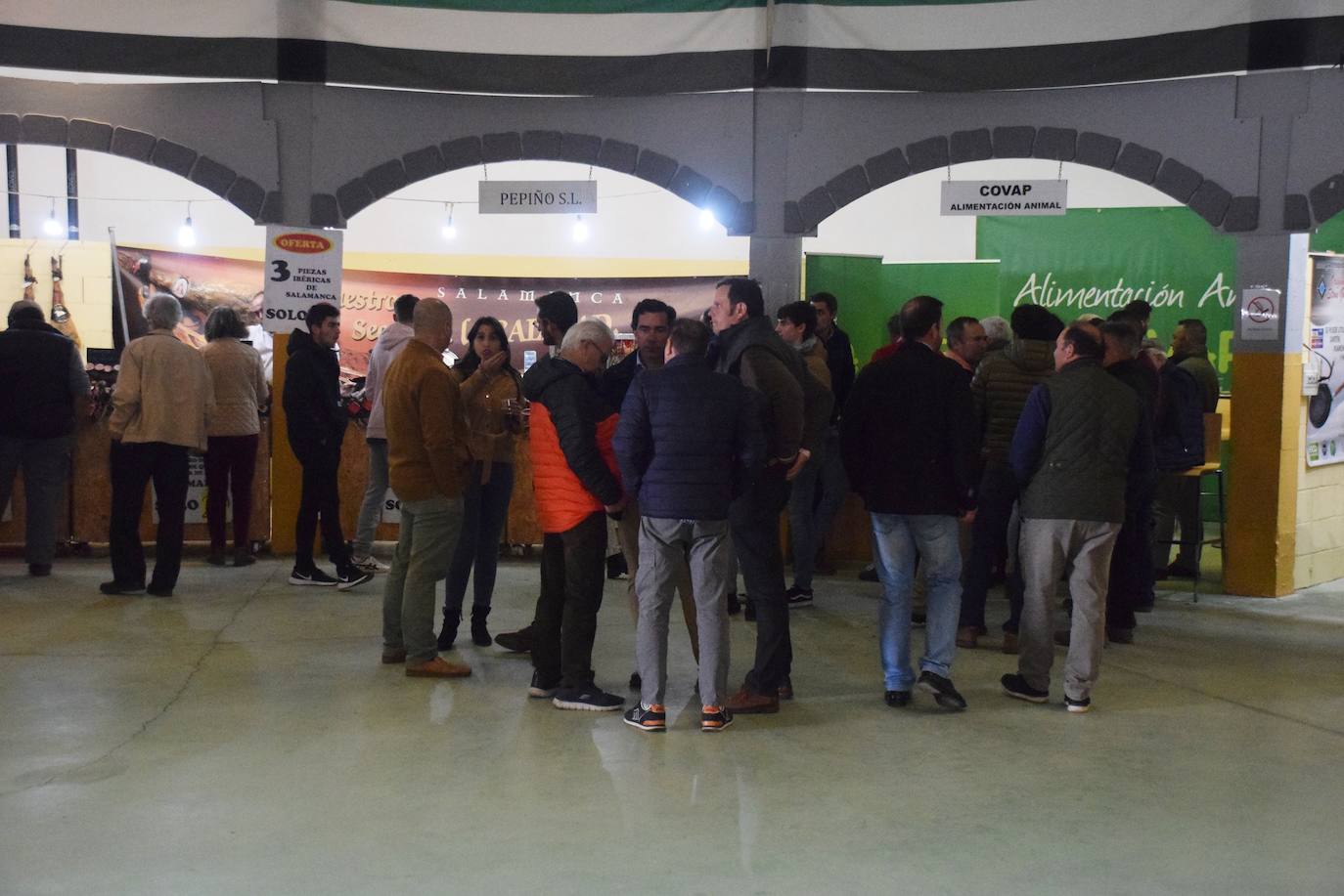 El certamen registra buen ambiente de público en su segunda jornada
