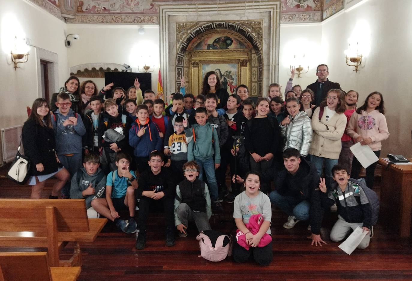 Más de un centenar de escolares visitan los juzgados de la ciudad