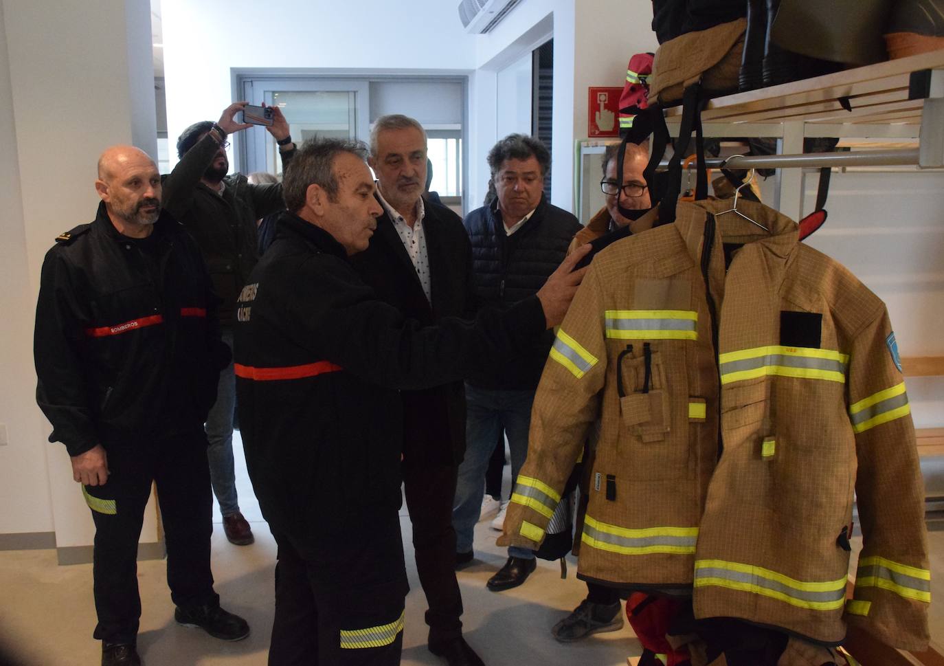 El parque de bomberos ha supuesto una inversión de seis millones de euros