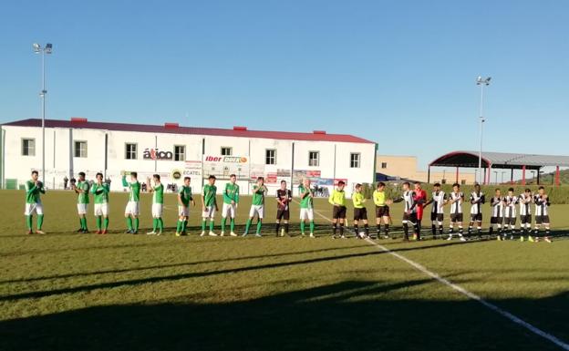 El Badajoz vence 0-5 al Racing en un amistoso solidario