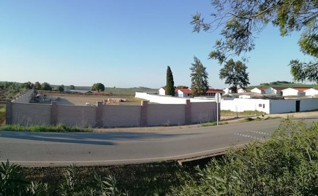 Comienzan los trabajos de ampliación del cementerio municipal