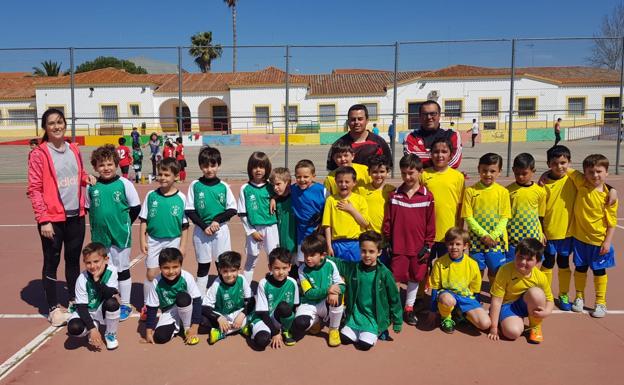 Valverde acoge dos convivencias de fútbol base