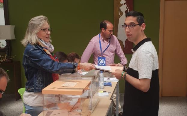 El PSOE es claro ganador de la elecciones generales en Valverde