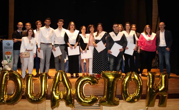 El IES 'Campos de San Roque' celebra su XVI graduación