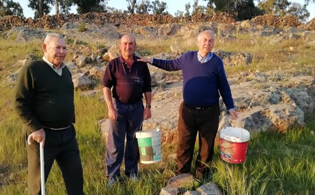 Los vecinos del Cerro de Los Mártires crean un espacio natural