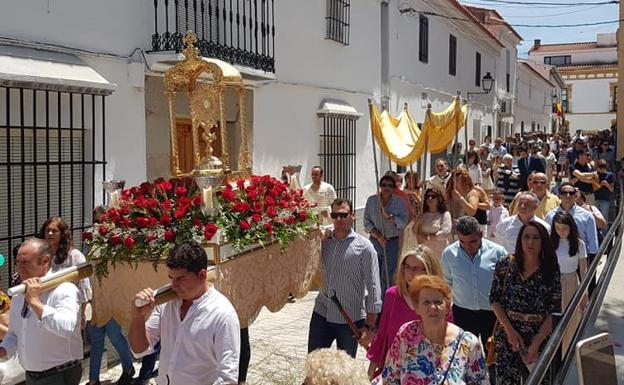 Valverde de Leganés celebra el Corpus Christi