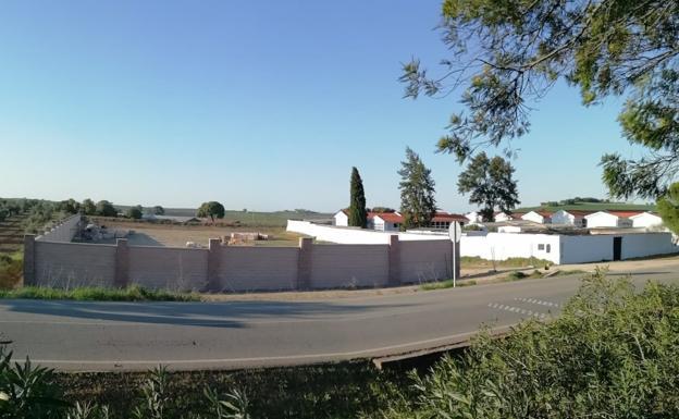 Traslado de restos en el cementerio municipal