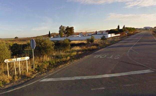 Se cederán terrenos municipales para la mejora de la carretera de La Albuera
