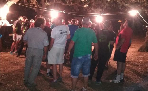 Los pacenses Paco Rangel y Manuel Manzano vencen en el concurso de pesca nocturno