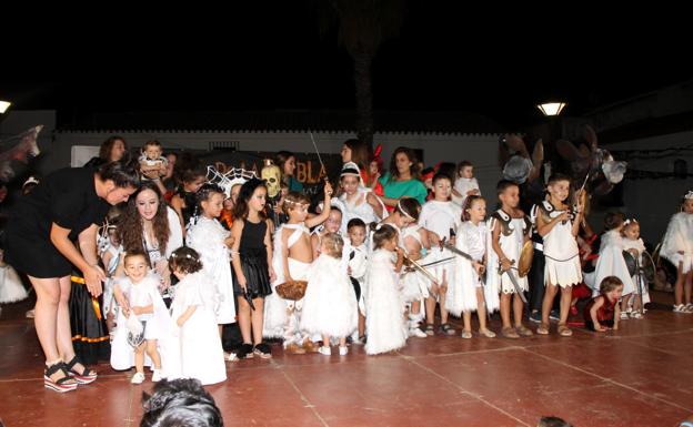 Éxito del desfile infantil 'La Diabla'