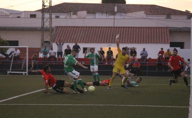 Primera derrota para el Racing en Montijo