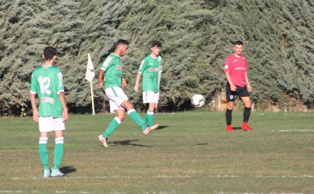 Los juveniles vencen al Miajadas 1 - 3